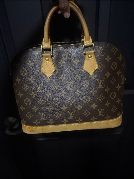 Louis Vuitton Handbags - Louis Vuitton Brown Monogram Alma pm Satchel with Tan Trim(lock key&dust bag)